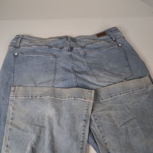 Judy Blue Cadence Wide Leg High Wait Jeans 22W Braided Waist Flare - Picture 10 of 11